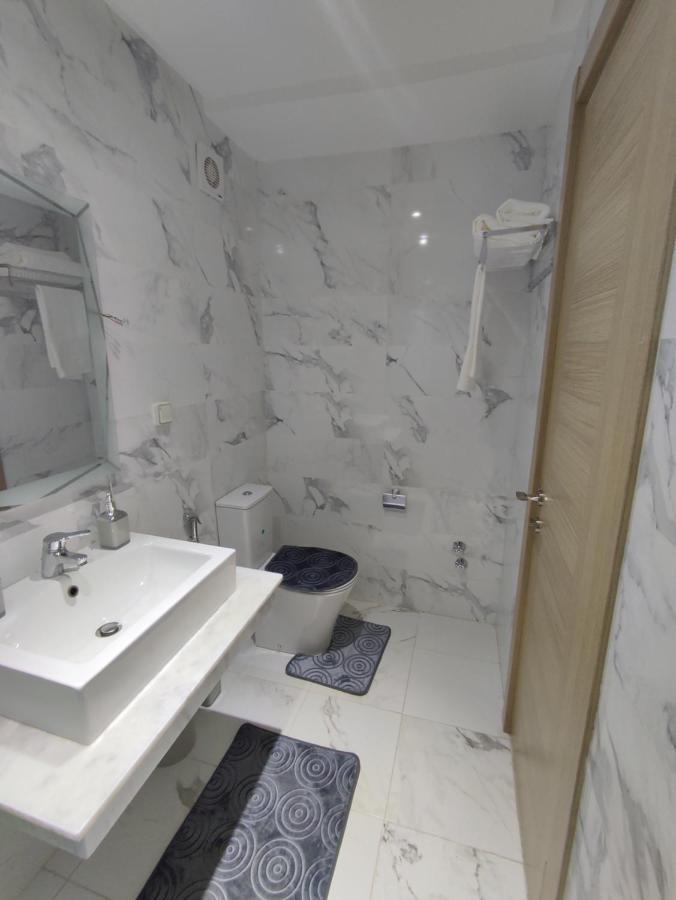 Dlx01 Apartment Oujda Exterior foto